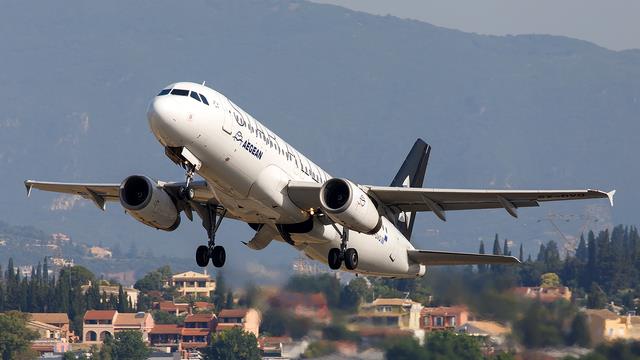 SX-DVQ:Airbus A320-200:Aegean Airlines
